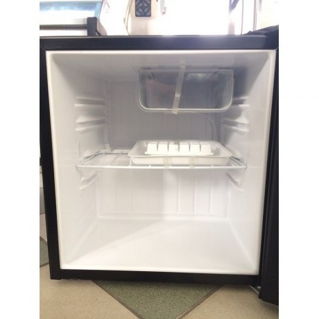 Холодильна шафа FROSTY BC-46
